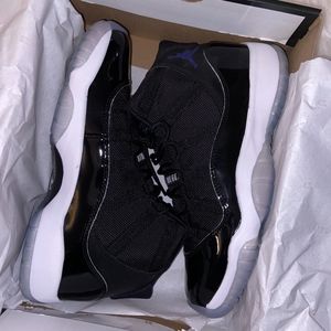 Air Jordan 11 Retro BG 'Space Jam' 2016